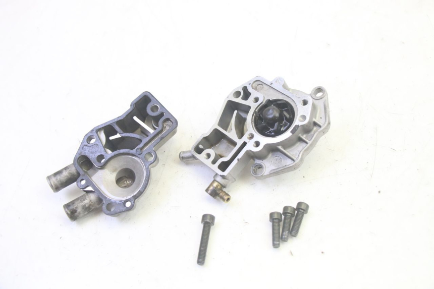 photo de WASSERPUMPE YAMAHA NEOS NEO'S 4T 50 (2008 - 2016) - Zoom auf Gebrauchszustand