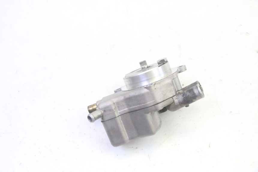 photo de WASSERPUMPE YAMAHA NEOS NEO'S 4T 50 (2008 - 2016) - Oberflächenzustand und Material