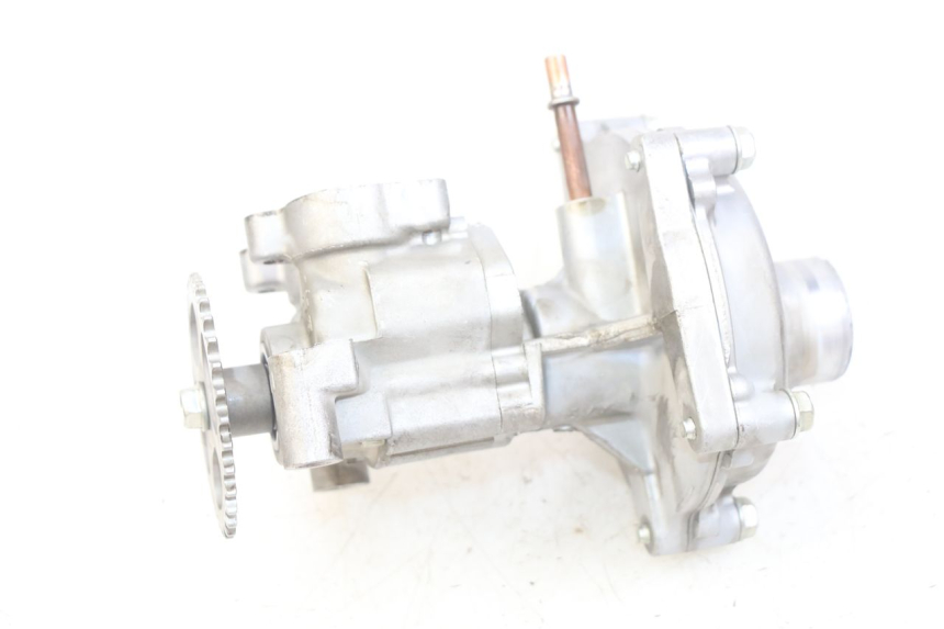 photo de WASSERPUMPE YAMAHA YZF R1 1000 (2007 - 2008)