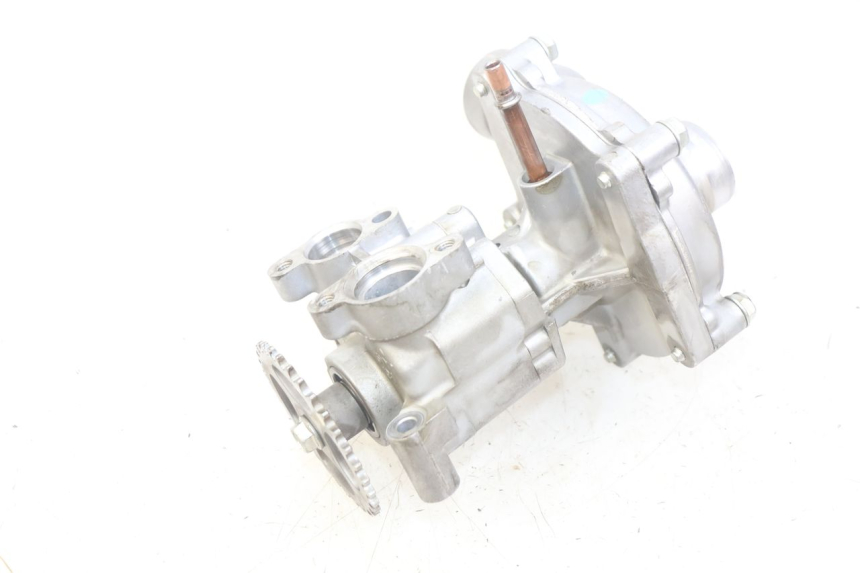 photo de WASSERPUMPE YAMAHA YZF R1 1000 (2007 - 2008)