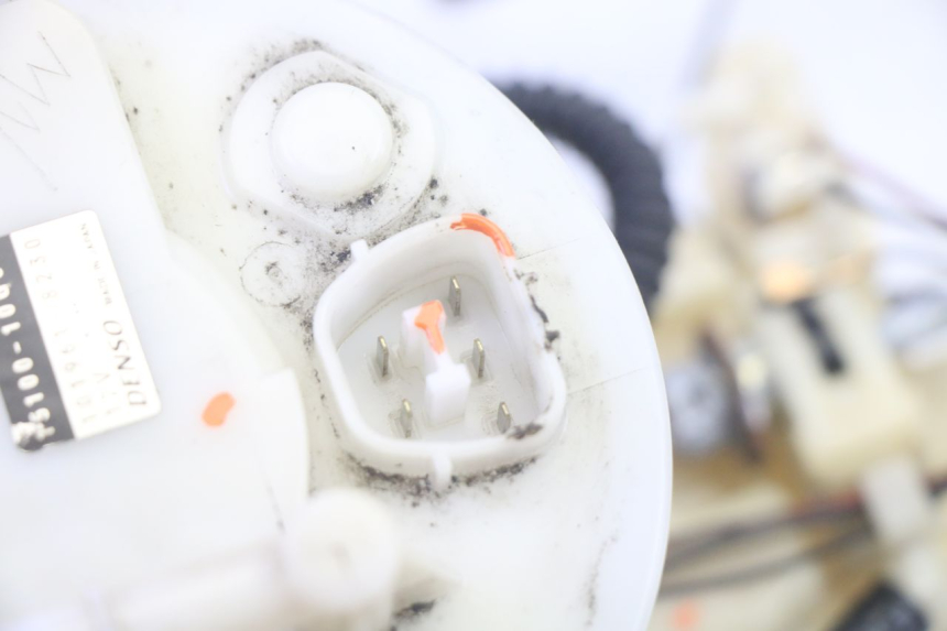 photo de BENZINPUMPE SUZUKI BURGMAN EXECUTIVE ABS 650 (2006 - 2012) - Alternative Perspektive