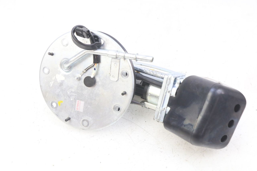 photo de KRAFTSTOFFPUMPE HONDA CB R 1000 (2018 - 2023)