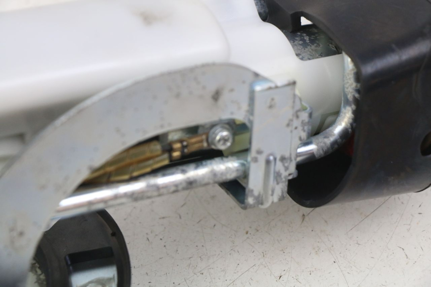 photo de KRAFTSTOFFPUMPE HONDA CB R 1000 (2018 - 2023)