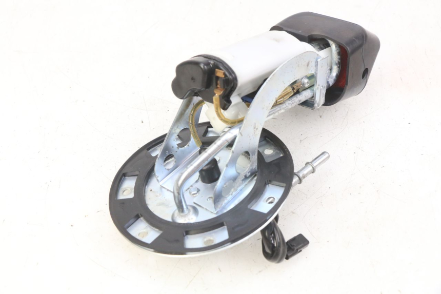 photo de KRAFTSTOFFPUMPE HONDA CB R 1000 (2018 - 2023)