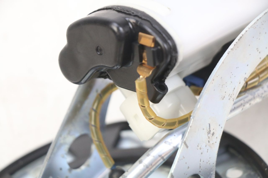 photo de KRAFTSTOFFPUMPE HONDA CB R 1000 (2018 - 2023)