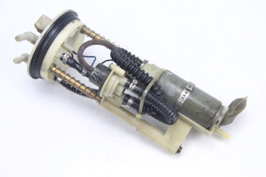 photo de BENZINPUMPE PEUGEOT ELYSTAR 125 (2002 - 2007)