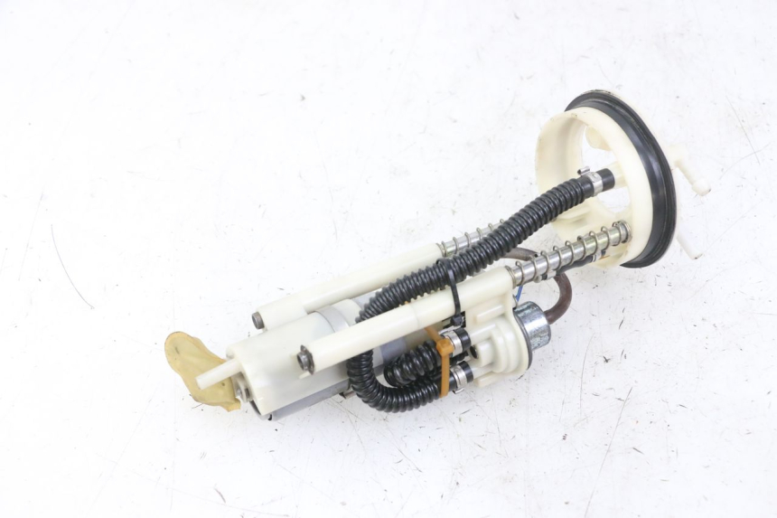 photo de BENZINPUMPE PEUGEOT ELYSTAR 125 (2002 - 2007)