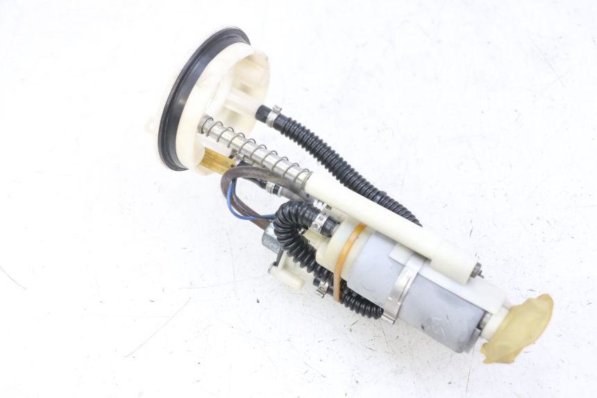 photo de BENZINPUMPE PEUGEOT ELYSTAR 125 (2002 - 2007)