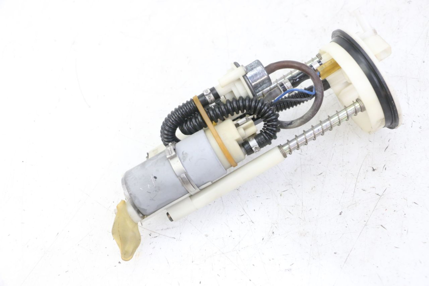 photo de BENZINPUMPE PEUGEOT ELYSTAR 125 (2002 - 2007)