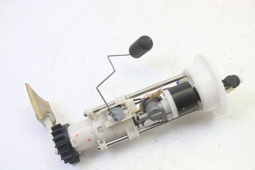 photo de KRAFTSTOFFPUMPE HONDA FES S-WING SWING ABS 125 (2007 - 2015)