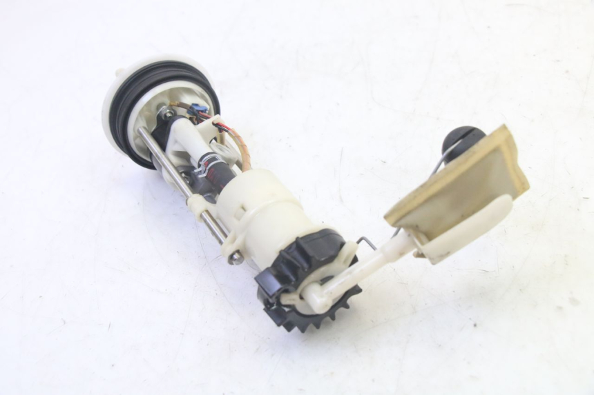 photo de KRAFTSTOFFPUMPE HONDA FES S-WING SWING ABS 125 (2007 - 2015)