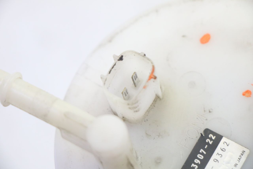 photo de KRAFTSTOFFPUMPE YAMAHA FJR ABS 1300 (2006 - 2012) - Technische Nahaufnahme