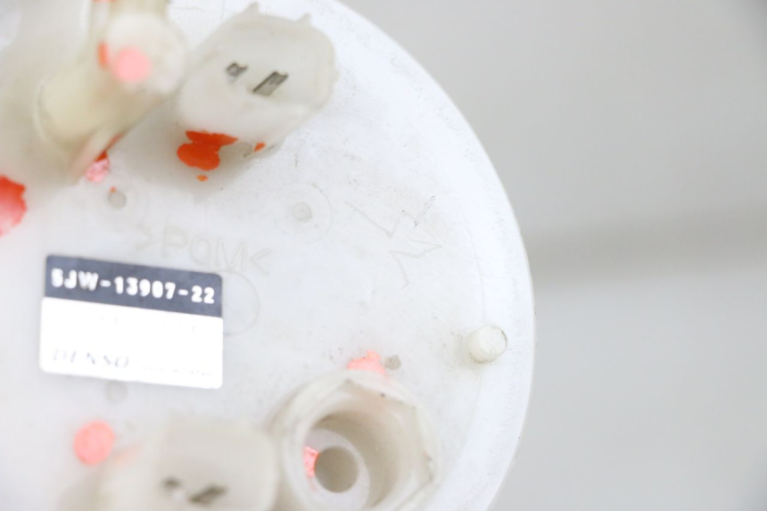 photo de KRAFTSTOFFPUMPE YAMAHA FJR ABS 1300 (2006 - 2012) - Detailansicht des Bauteils