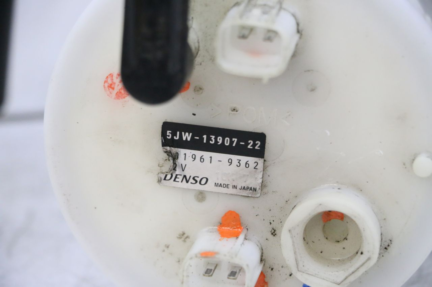 photo de KRAFTSTOFFPUMPE YAMAHA FJR ABS 1300 (2006 - 2012) - Zoom auf Gebrauchszustand