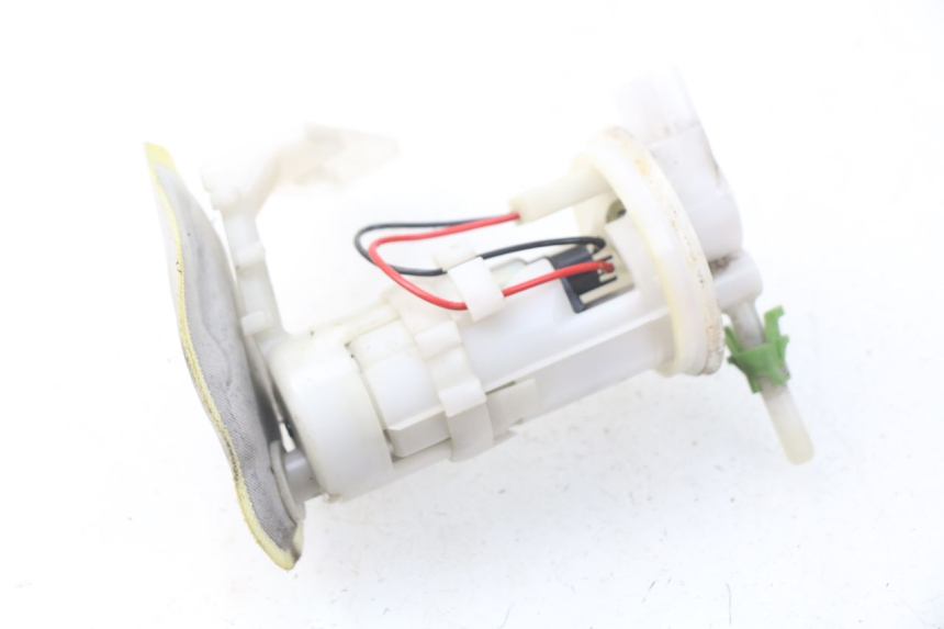 photo de BENZINPUMPE PIAGGIO FLY IE 125 (2012 - 2017) - Hauptansicht