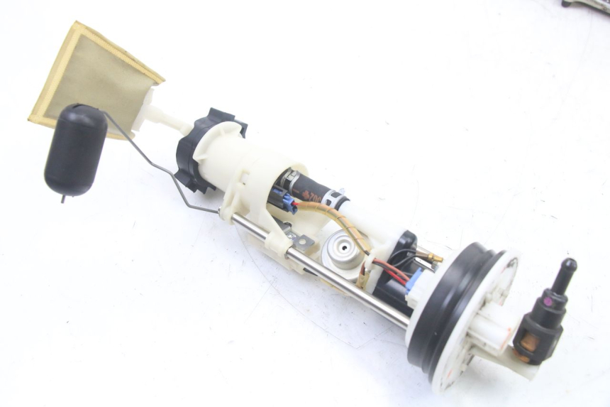 photo de KRAFTSTOFFPUMPE HONDA FES S-WING SWING ABS 125 (2007 - 2015)