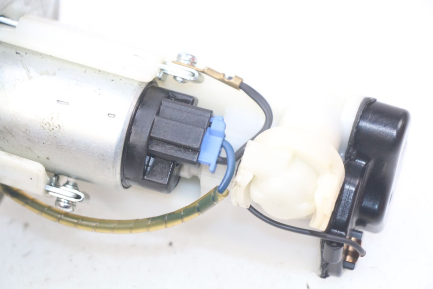 photo de KRAFTSTOFFPUMPE KAWASAKI Z S 750 (2003 - 2006)