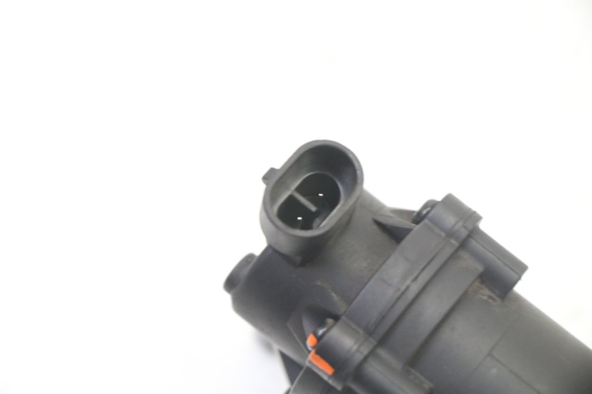 photo de BENZINPUMPE PEUGEOT KISBEE 2T 50 (2018 - 2022)