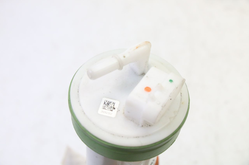 photo de BENZINPUMPE PIAGGIO MP3 HPE 310 (2024 - 2025)