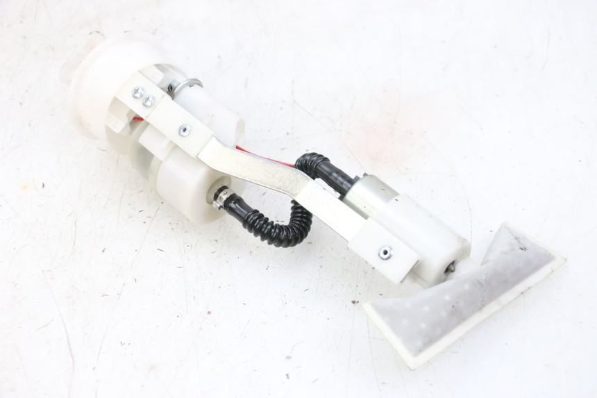 photo de BENZINPUMPE PIAGGIO MP3 HPE 300 (2019 - 2026) - Gesamtansicht des Produkts