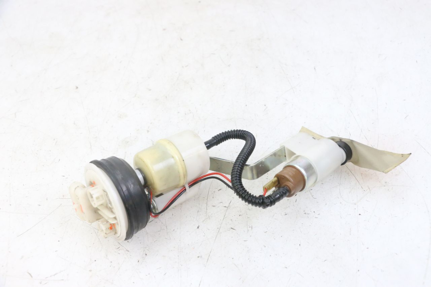 photo de BENZINPUMPE PIAGGIO MP3 LT 300 (2010 - 2016)