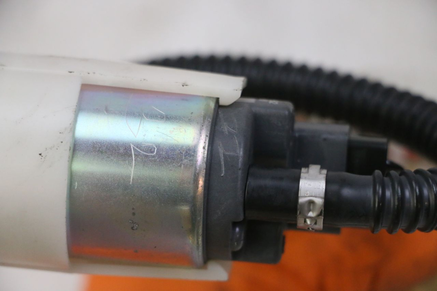 photo de KRAFTSTOFFPUMPE PIAGGIO MP3 LT 400 (2007 - 2012)