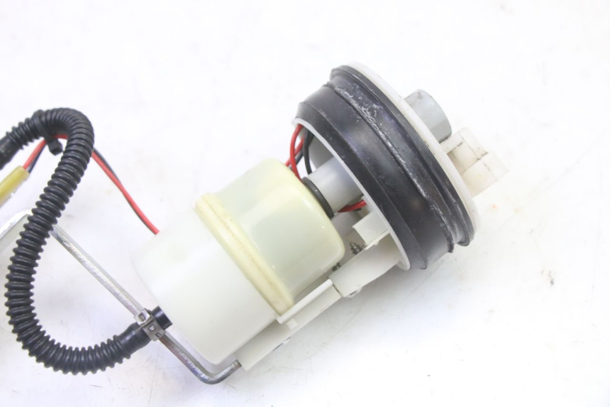 photo de KRAFTSTOFFPUMPE PIAGGIO MP3 RL 250 (2007 - 2010)