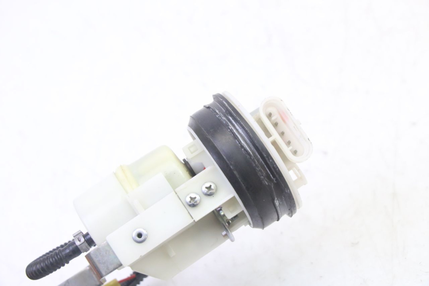 photo de KRAFTSTOFFPUMPE PIAGGIO MP3 RL 250 (2007 - 2010)