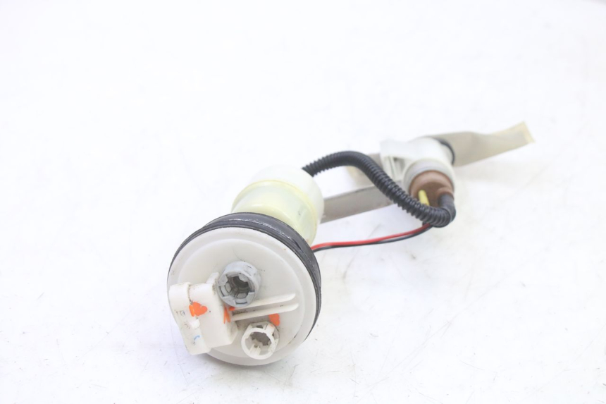photo de KRAFTSTOFFPUMPE PIAGGIO MP3 RL 250 (2007 - 2010)