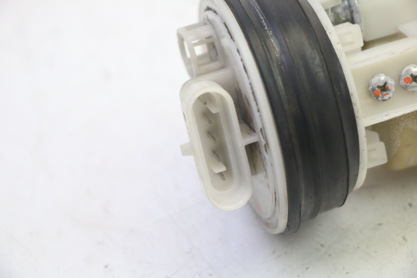 photo de KRAFTSTOFFPUMPE PIAGGIO MP3 RL 250 (2007 - 2010)