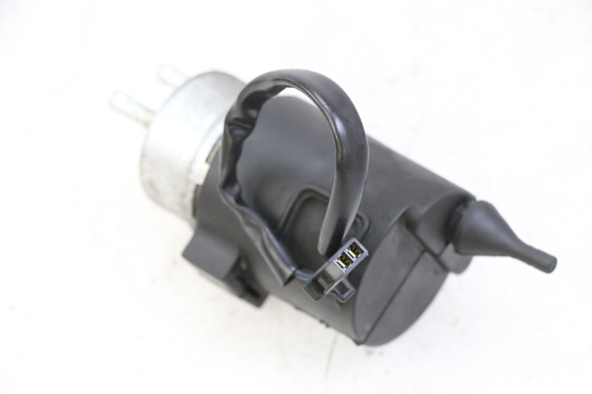 photo de BENZINPUMPE PIAGGIO VESPA LX 150 (2005 - 2013)