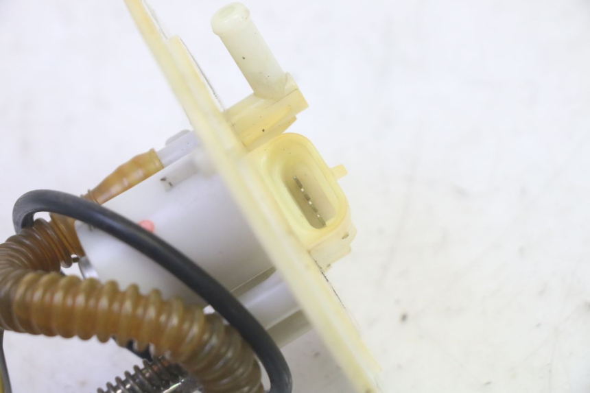 photo de BENZINPUMPE DAELIM S1 125 (2007 - 2016) - Technische Nahaufnahme