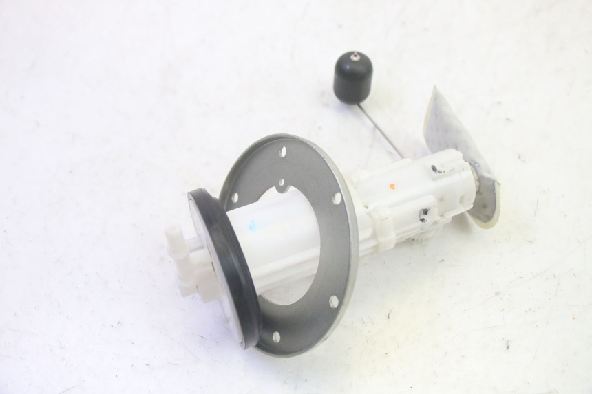 photo de BENZINPUMPE JM MOTORS SANTANA EVO 50 (2024 - 2026) - Technische Nahaufnahme