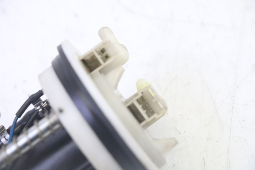 photo de BENZINPUMPE PEUGEOT SATELIS 125 (2013 - 2018)