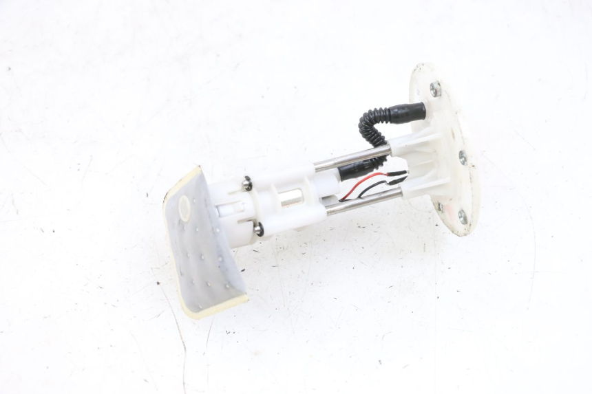 photo de BENZINPUMPE PEUGEOT SPEEDFIGHT 4 4T EFI 50 (2021 - 2025) - Alternative Perspektive