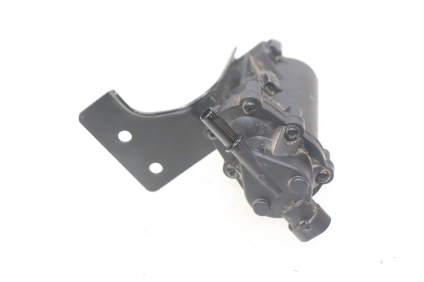 photo de BENZINPUMPE PEUGEOT STREETZONE 4T 50 (2018 - 2023)