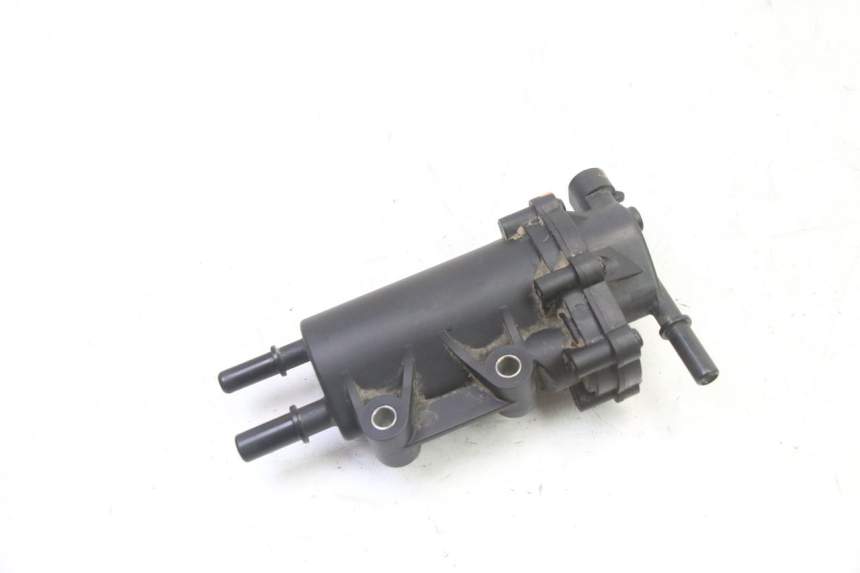 photo de BENZINPUMPE PEUGEOT STREETZONE I 2T 50 (2018 - 2020)