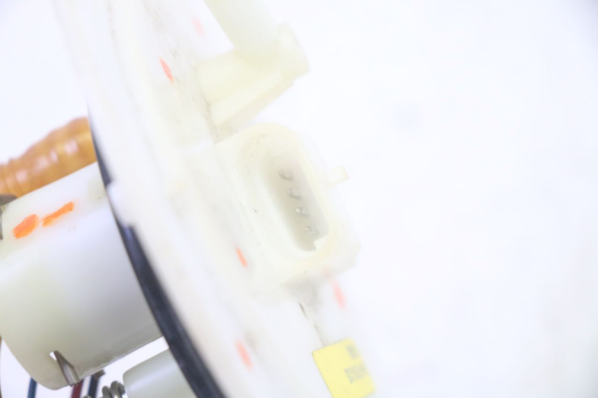 photo de BENZINPUMPE DAELIM VJ ROADWIN FI 125 (2008 - 2017) - Detailansicht des Bauteils