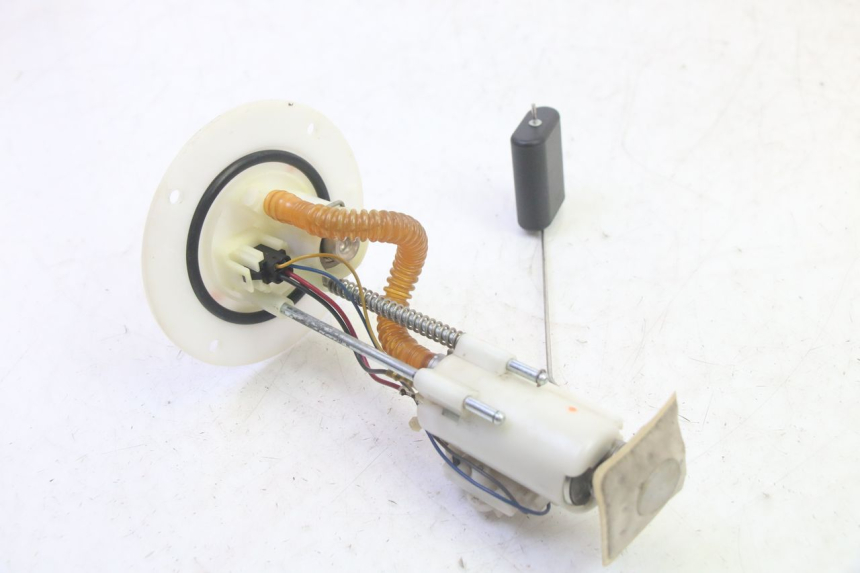 photo de BENZINPUMPE DAELIM VJ ROADWIN FI 125 (2008 - 2017) - Technische Nahaufnahme