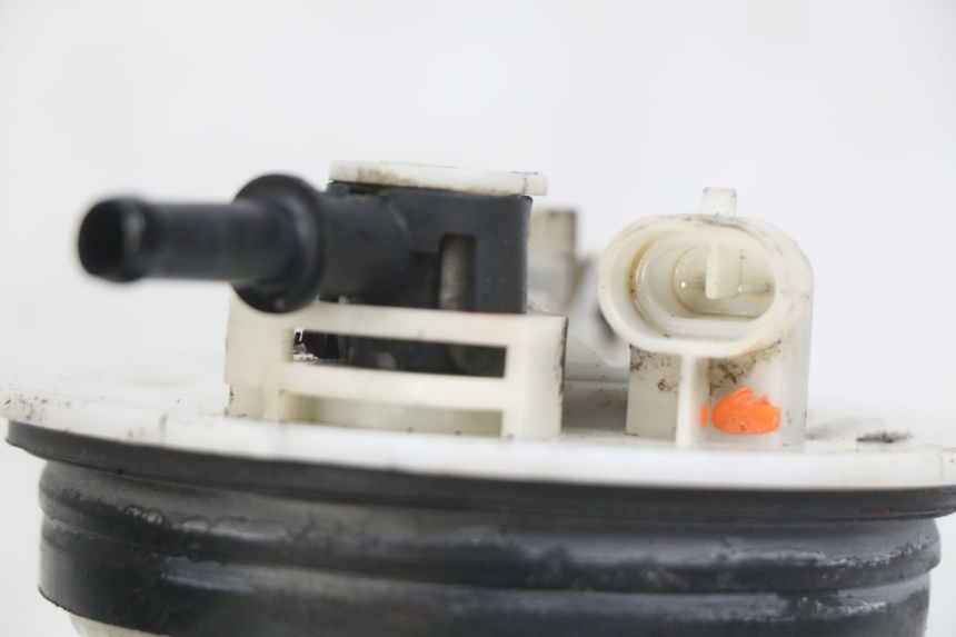 photo de KRAFTSTOFFPUMPE YAMAHA X-MAX XMAX 250 (2006 - 2009)