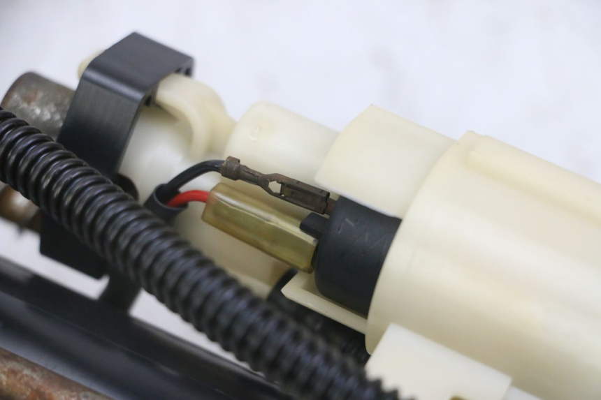 photo de KRAFTSTOFFPUMPE YAMAHA X-MAX XMAX 125 (2010 - 2014)