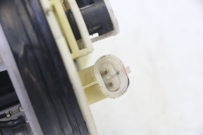 photo de KRAFTSTOFFPUMPE YAMAHA X-MAX XMAX 250 (2006 - 2009)