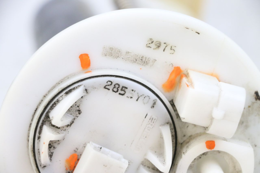 photo de KRAFTSTOFFPUMPE YAMAHA XMAX X-MAX 125 (2006 - 2009) - Technische Nahaufnahme