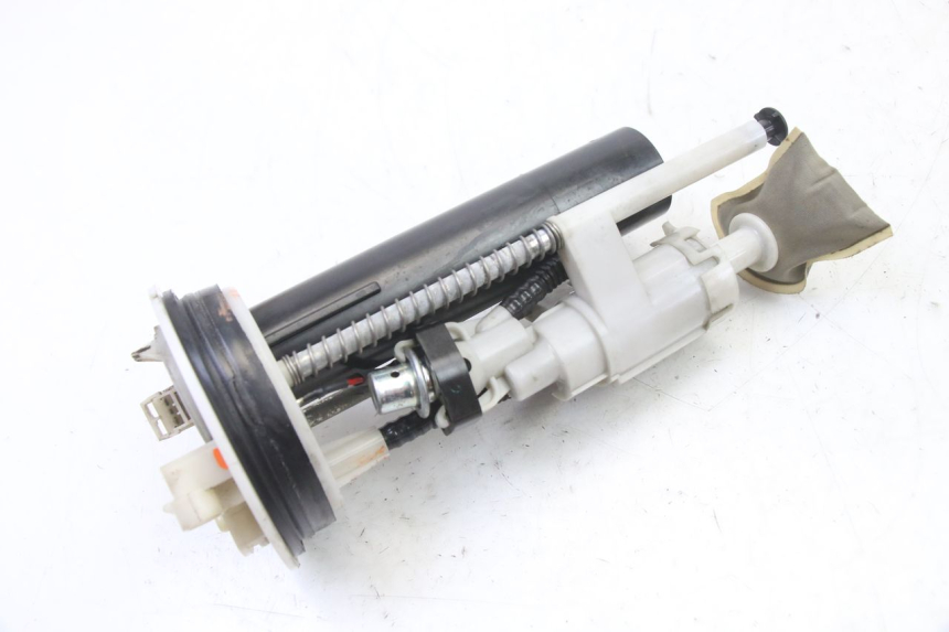photo de KRAFTSTOFFPUMPE YAMAHA XMAX X-MAX 125 (2006 - 2009)