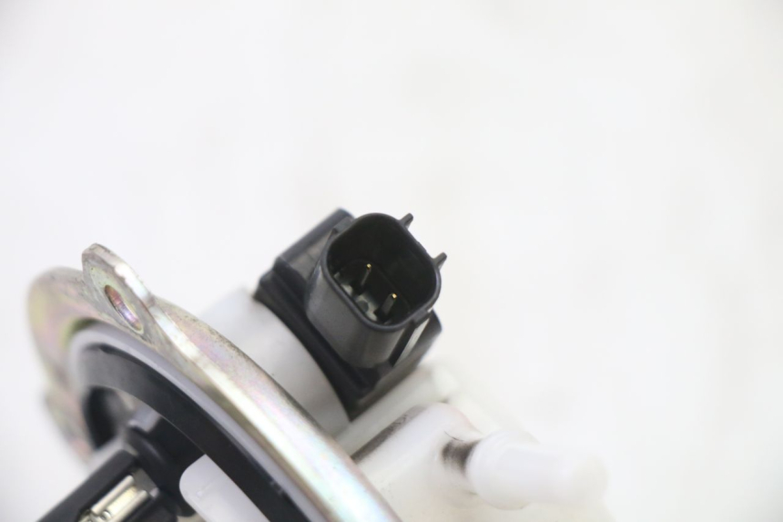 photo de BENZINPUMPE YAMAHA XMAX X-MAX 125 (2021 - 2025)