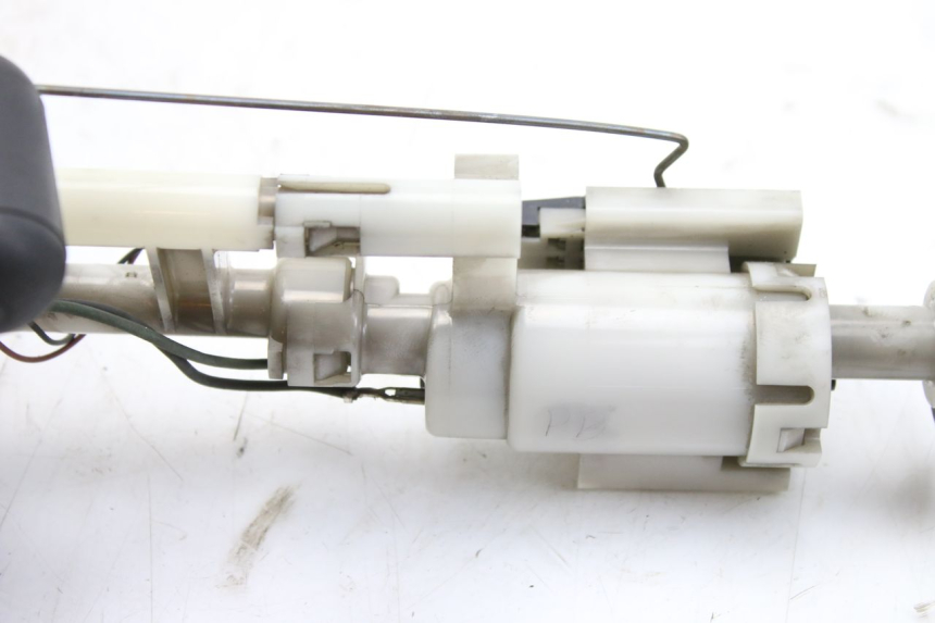 photo de KRAFTSTOFFPUMPE YAMAHA XP T-MAX TMAX ABS 500 (2004 - 2007)