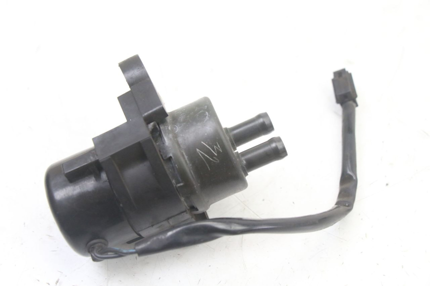 photo de KRAFTSTOFFPUMPE YAMAHA FZS FAZER 600 (2001 - 2003)