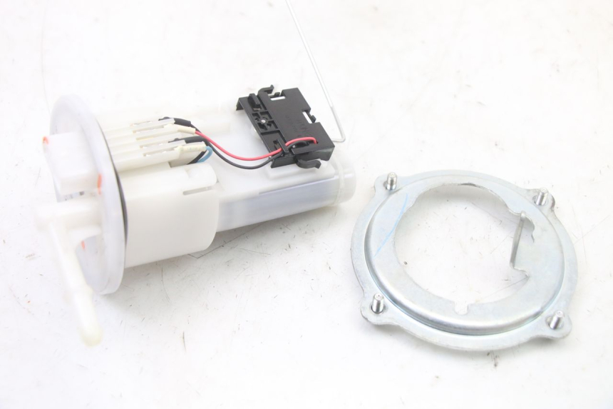photo de BENZINPUMPE YAMAHA TRACER 7 700 (2020 - 2024)