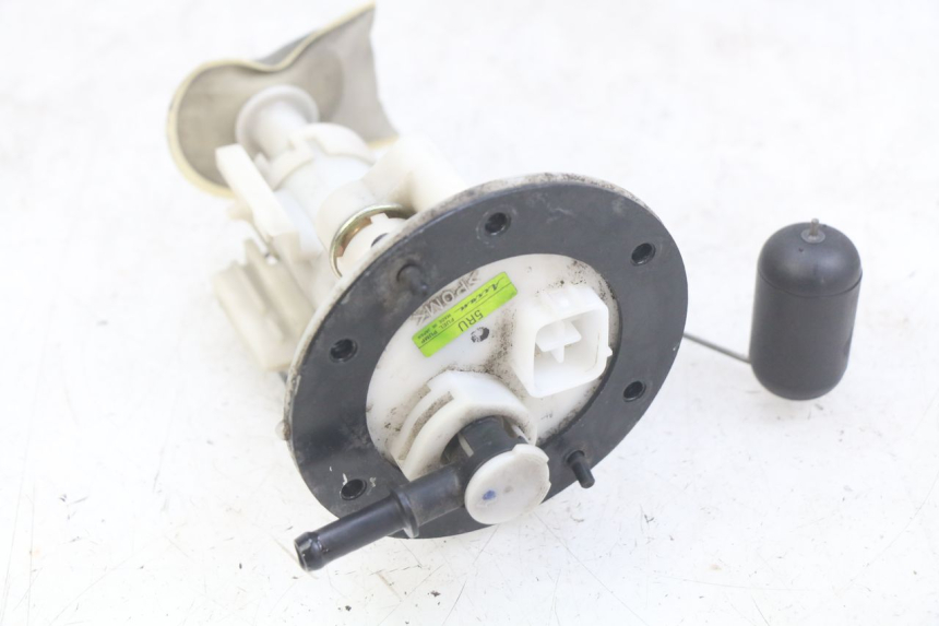 photo de KRAFTSTOFFPUMPE YAMAHA YP MAJESTY 400 (2004 - 2008)