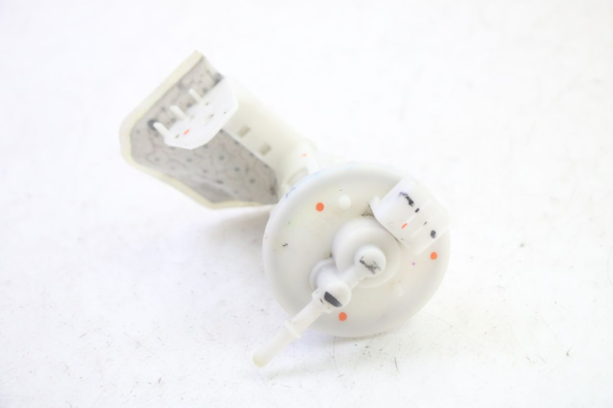 photo de KRAFTSTOFFPUMPE PIAGGIO ZIP 4T 50 (2018 - 2020) - Technische Nahaufnahme